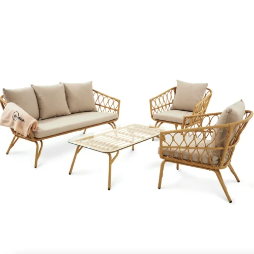 Зручні подушки в комплекті: