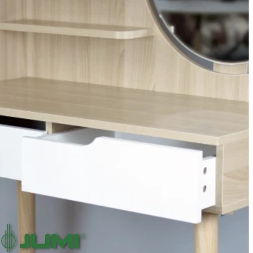 Вместительные ящики: