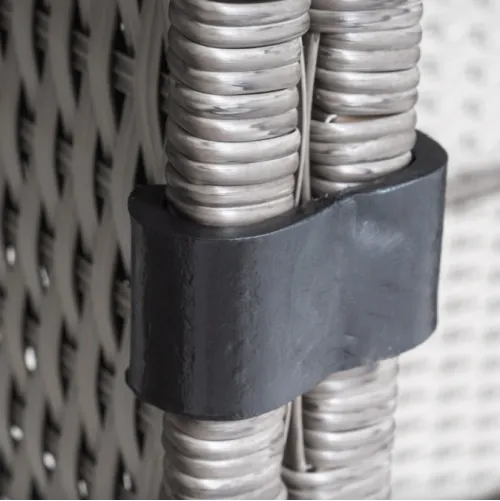 З'єднувальні елементи меблів