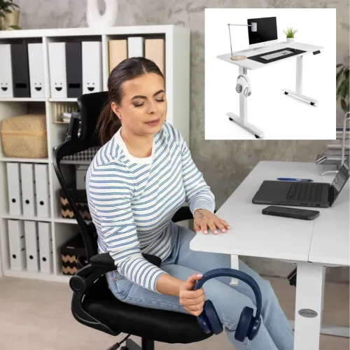 Просторная столешница с кабельным проходом