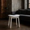 Табурет Chomik ROKA изогнутый в скандинавском стиле белый