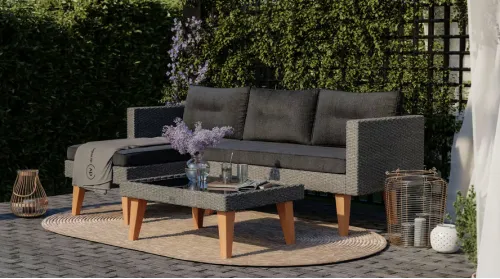 Просторий журнальний столик